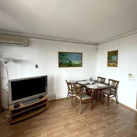 Klara Apartman 아파트 블로톤퓌레드